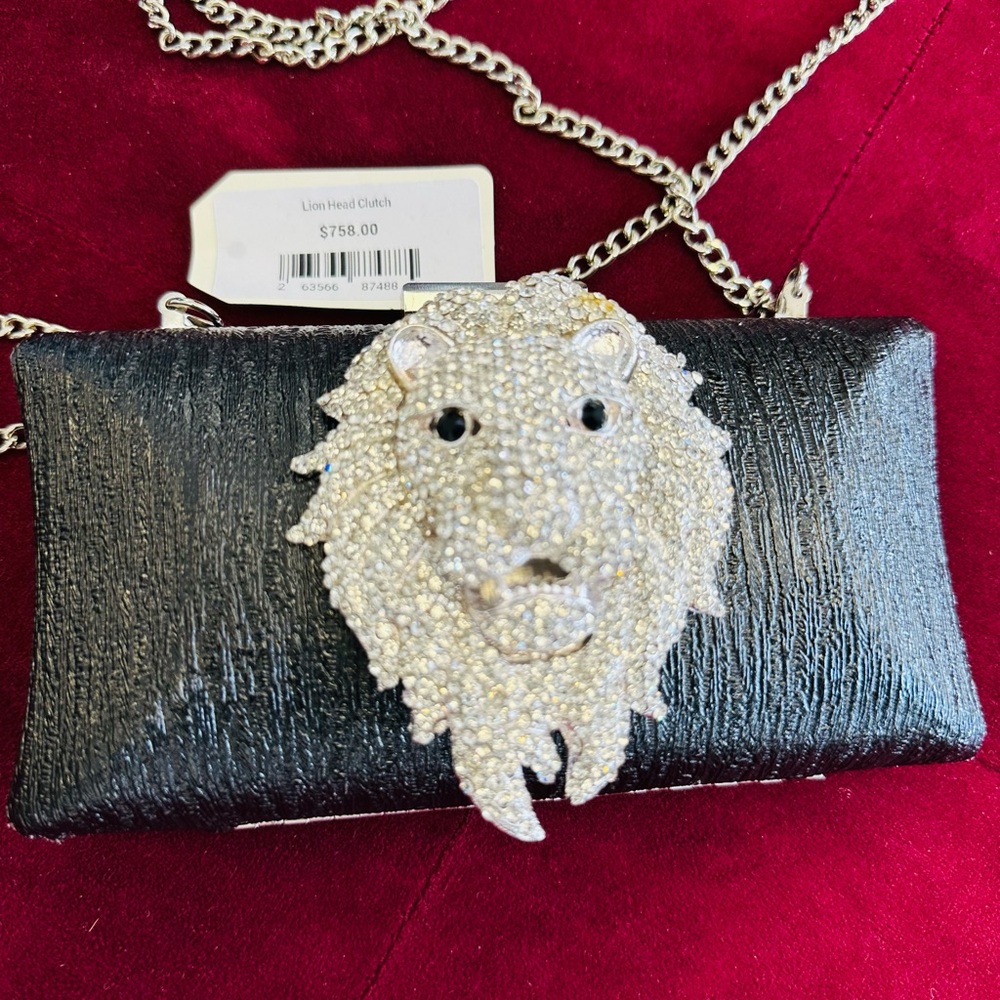 Elegant Black Lion Head Clutch